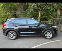 Hyundai TUCSON Discover this 2017 Hyundai TUCSON CRDi SE Nav, a well presented example of this popul - 10
