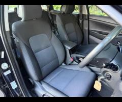 Hyundai TUCSON Discover this 2017 Hyundai TUCSON CRDi SE Nav, a well presented example of this popul - 14