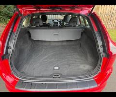 Volvo XC60 With only 74000 miles on the clock, this 2010 Volvo XC60 D3 R-Design represents an opport - 17