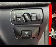 Volvo XC60 With only 74000 miles on the clock, this 2010 Volvo XC60 D3 R-Design represents an opport - 36