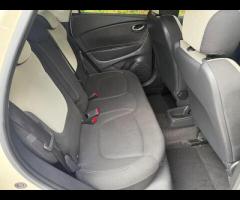 Renault Captur With only 37,800 miles on the clock, this 2019 Renault Captur Iconic is a great optio - 15