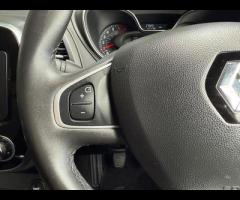 Renault Captur With only 37,800 miles on the clock, this 2019 Renault Captur Iconic is a great optio - 30