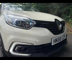 Renault Captur With only 37,800 miles on the clock, this 2019 Renault Captur Iconic is a great optio - 36