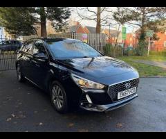 Hyundai i30 Discover this 2017 Hyundai i30 T GDi SE Nav, a well presented example that offers a blen - 3