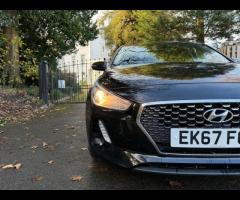 Hyundai i30 Discover this 2017 Hyundai i30 T GDi SE Nav, a well presented example that offers a blen - 7