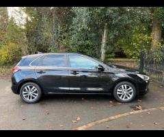 Hyundai i30 Discover this 2017 Hyundai i30 T GDi SE Nav, a well presented example that offers a blen - 15
