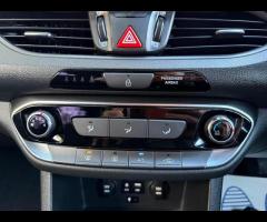 Hyundai i30 Discover this 2017 Hyundai i30 T GDi SE Nav, a well presented example that offers a blen - 37