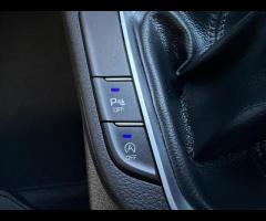 Hyundai i30 Discover this 2017 Hyundai i30 T GDi SE Nav, a well presented example that offers a blen - 40