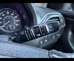 Hyundai i30 Discover this 2017 Hyundai i30 T GDi SE Nav, a well presented example that offers a blen - 43