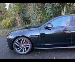 Jaguar XF This 2016 Jaguar XF d V6 S presents a rare find with only two previous owners. This stylis - 5