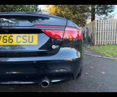 Jaguar XF This 2016 Jaguar XF d V6 S presents a rare find with only two previous owners. This stylis - 20