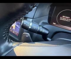 Jaguar XF This 2016 Jaguar XF d V6 S presents a rare find with only two previous owners. This stylis - 44