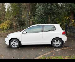 Volkswagen Golf This Volkswagen Golf TSI S from 2011 offers excellent value, boasting a low insuranc - 4