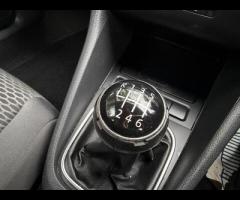 Volkswagen Golf This Volkswagen Golf TSI S from 2011 offers excellent value, boasting a low insuranc - 35