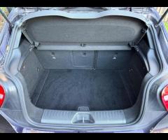 Mercedes-Benz A Class This 2014 Mercedes Benz A Class A200 CDI AMG Sport boasts a clear vehicle hist - 21