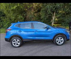 Nissan Qashqai This 2018 Nissan Qashqai dCi Acenta Premium is a smart choice. As a Euro 6 compliant - 7