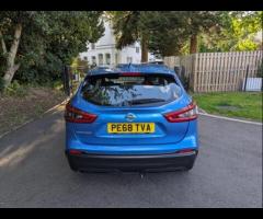 Nissan Qashqai This 2018 Nissan Qashqai dCi Acenta Premium is a smart choice. As a Euro 6 compliant - 9