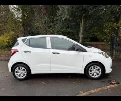 Hyundai i10 This 2018 Hyundai i10 S presents a superb example with remarkably low mileage for its ag - 14