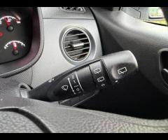 Hyundai i10 This 2018 Hyundai i10 S presents a superb example with remarkably low mileage for its ag - 41