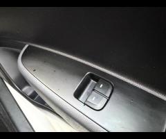 Hyundai i10 This 2018 Hyundai i10 S presents a superb example with remarkably low mileage for its ag - 44