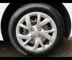 Hyundai i10 This 2018 Hyundai i10 S presents a superb example with remarkably low mileage for its ag - 47