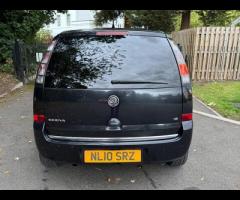 Vauxhall Meriva This 2010 Vauxhall Meriva i Design is a well maintained example, offering a practica - 8