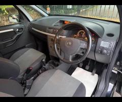 Vauxhall Meriva This 2010 Vauxhall Meriva i Design is a well maintained example, offering a practica - 13