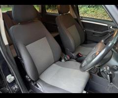 Vauxhall Meriva This 2010 Vauxhall Meriva i Design is a well maintained example, offering a practica - 14