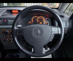 Vauxhall Meriva This 2010 Vauxhall Meriva i Design is a well maintained example, offering a practica - 23