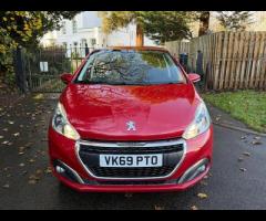 Peugeot 208 This 2019 Peugeot 208 Tech Edition is a standout choice, having been owned by just one c - 2
