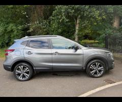Nissan Qashqai This 2018 Nissan Qashqai DIG-T N-Connecta offers a blend of practicality and modern f - 10
