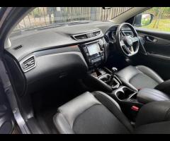 Nissan Qashqai This 2018 Nissan Qashqai DIG-T N-Connecta offers a blend of practicality and modern f - 19