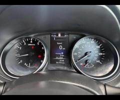 Nissan Qashqai This 2018 Nissan Qashqai DIG-T N-Connecta offers a blend of practicality and modern f - 26