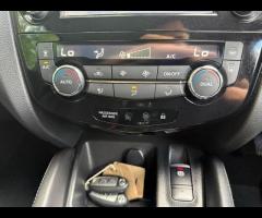 Nissan Qashqai This 2018 Nissan Qashqai DIG-T N-Connecta offers a blend of practicality and modern f - 28