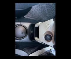 Ford Ka With only two previous owners, this 2010 Ford Ka 1.2L Petrol Zetec offers a compelling blend - 40