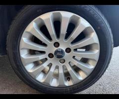 Ford Ka With only two previous owners, this 2010 Ford Ka 1.2L Petrol Zetec offers a compelling blend - 43