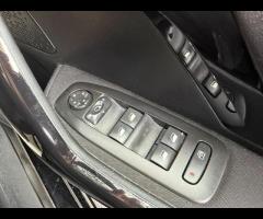 Peugeot 208 This 2018 Peugeot 208 Tech Edition offers a superb blend of style and practicality, maki - 34