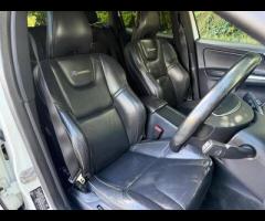 Volvo XC60 This 2014 Volvo XC60 D4 R Design Nav presents an exceptional opportunity with its remarka - 14