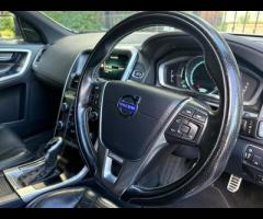 Volvo XC60 This 2014 Volvo XC60 D4 R Design Nav presents an exceptional opportunity with its remarka - 21