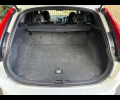 Volvo XC60 This 2014 Volvo XC60 D4 R Design Nav presents an exceptional opportunity with its remarka - 35