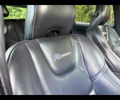 Volvo XC60 This 2014 Volvo XC60 D4 R Design Nav presents an exceptional opportunity with its remarka - 36