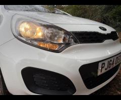 Kia Rio Discover this 2014 Kia Rio VR7, a remarkably well kept example with an exceptionally low mil - 43