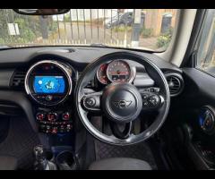 MINI Hatch This 2018 MINI Hatch Cooper offers an exceptional blend of style and efficiency, boasting - 26