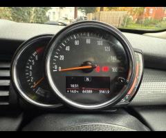 MINI Hatch This 2018 MINI Hatch Cooper offers an exceptional blend of style and efficiency, boasting - 28