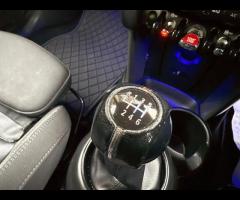 MINI Hatch This 2018 MINI Hatch Cooper offers an exceptional blend of style and efficiency, boasting - 34