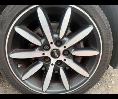 MINI Hatch This 2018 MINI Hatch Cooper offers an exceptional blend of style and efficiency, boasting - 45