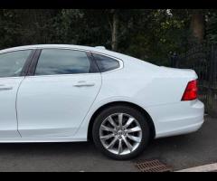Volvo S90 Discover this exceptional 2020 Volvo S90 D4 Momentum Plus, boasting remarkably low mileage - 6