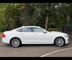 Volvo S90 Discover this exceptional 2020 Volvo S90 D4 Momentum Plus, boasting remarkably low mileage - 10