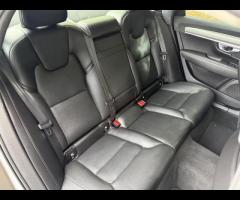 Volvo S90 Discover this exceptional 2020 Volvo S90 D4 Momentum Plus, boasting remarkably low mileage - 16