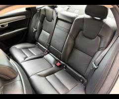 Volvo S90 Discover this exceptional 2020 Volvo S90 D4 Momentum Plus, boasting remarkably low mileage - 18